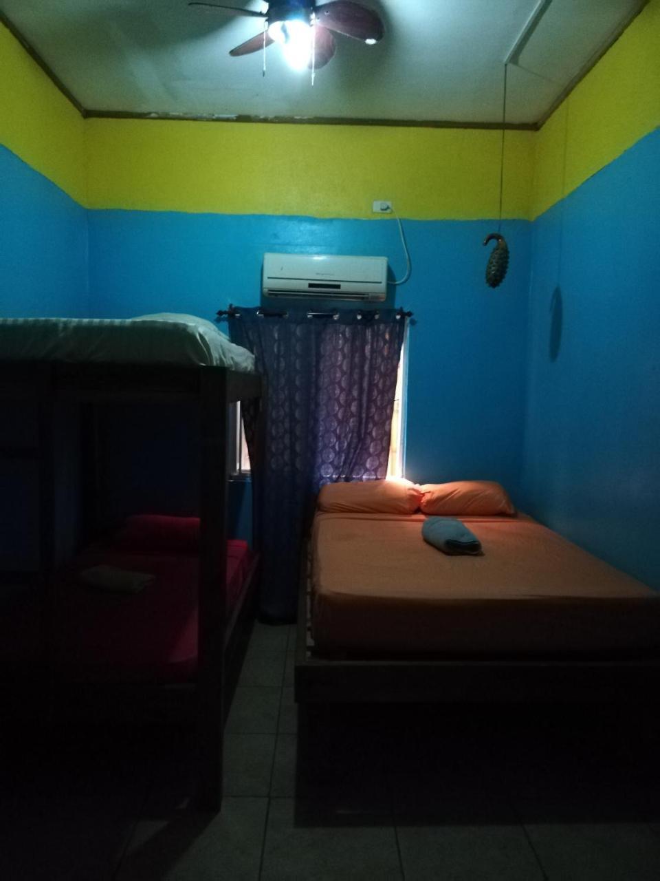 Cliff'S Hostel La Gruta エクステリア 写真
